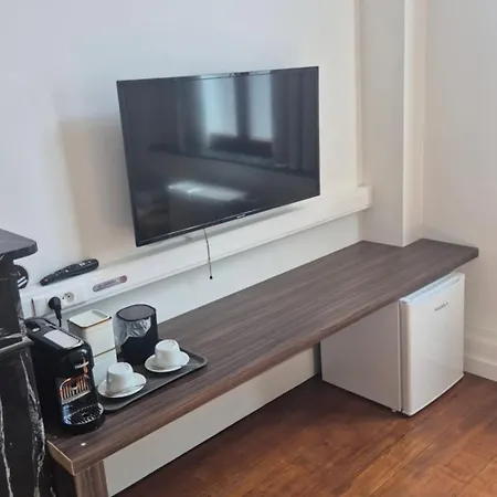 Bed & Breakfast Hi 3*