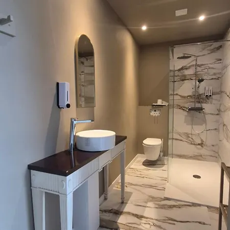 Hi Bed & Breakfast Liege